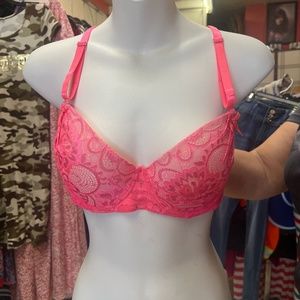 Jennifer Pink 36B bra NEW